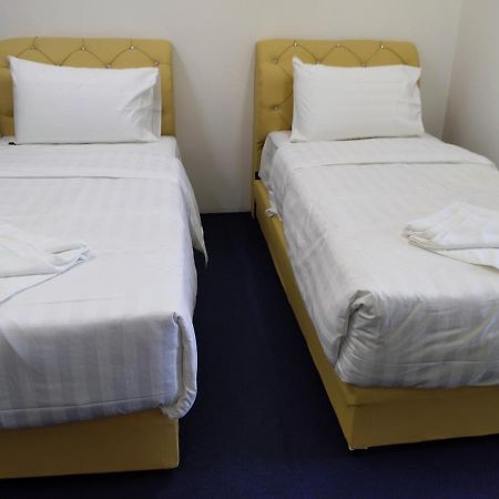Maidam Inn Jertih 외부 사진