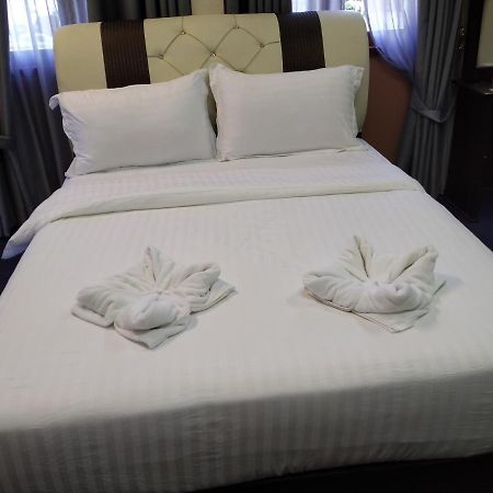 Maidam Inn Jertih 외부 사진